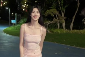 “不愧是女籃出身，這腰腹力量和完美曲線，深夜看有點(diǎn)頂不住?！?>
<span></span>
<p>“不愧是女籃出身，這腰腹力量和完美曲線，深夜看有點(diǎn)頂不住。”</p>
</a>
</div>
<div   id=
