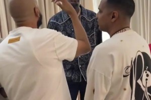 后續(xù)得考慮染胡子了！詹姆斯現(xiàn)身Jay-Z巡演第三場比賽